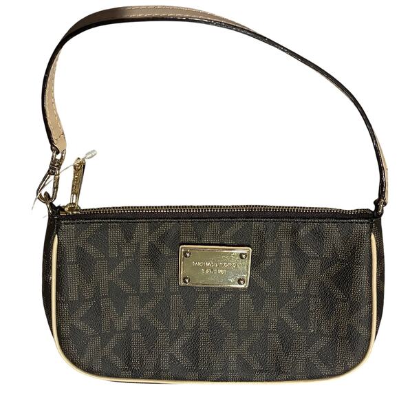 Michael Kors Wristlet Wallet - Picture 1 of 5